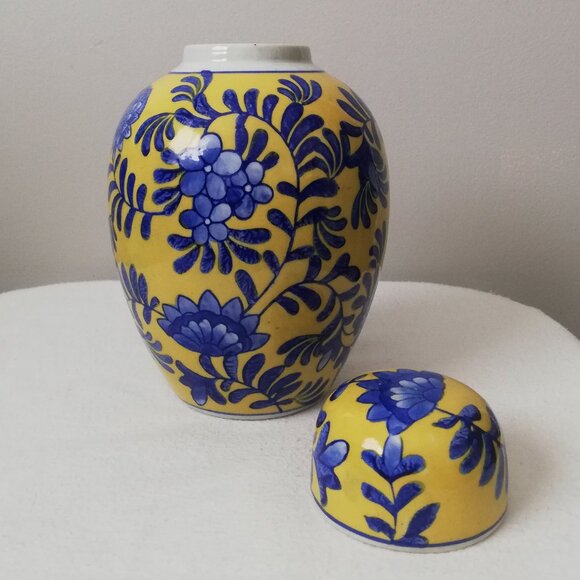 Vintage Blue & Yellow Ginger Jar - Picture 2 of 5